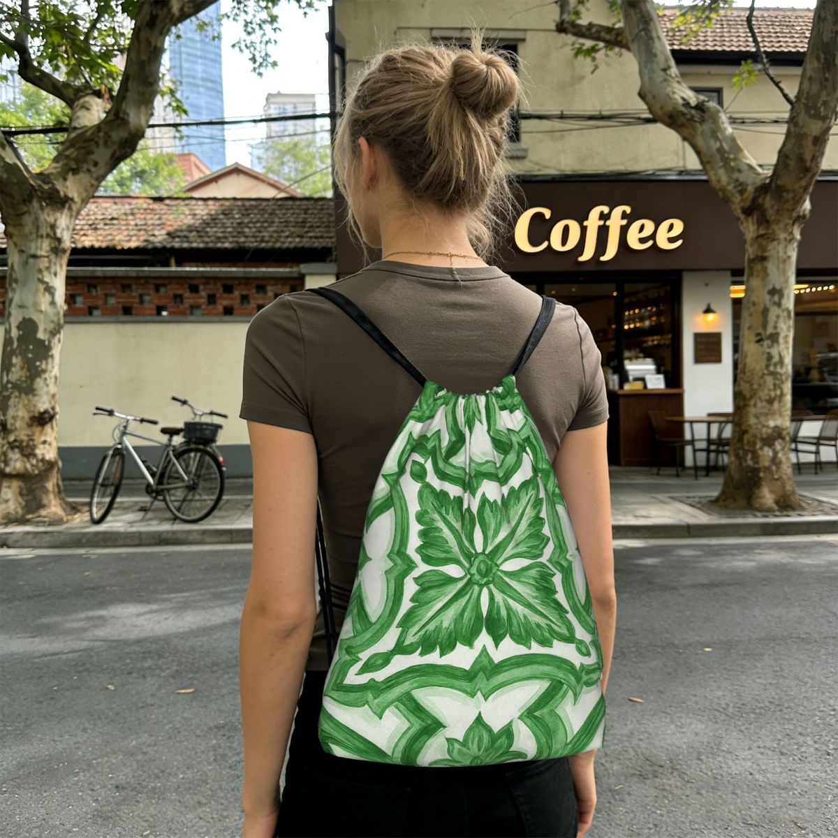 Tile Bag Drawstring - Mochilas verdes con estampado floral ornamentado,